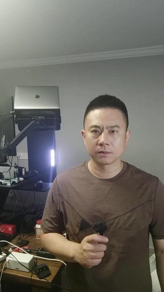 支付宝推出AI支付体系 支付宝发布四个AI支付产品,涵盖Token Pay、AI付等,革新支付方式和商业模式。
#支付宝 #AI支付 #Token Pay