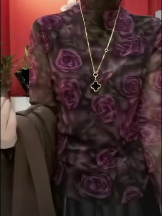 【花不定位】长袖法式T恤女气质时 尚印花轻熟风打底衫柔软显瘦内搭#微胖梨形身材穿搭 #谁穿谁好看小个子穿搭#时尚百搭款小衫 #新品上新 #高级感穿搭