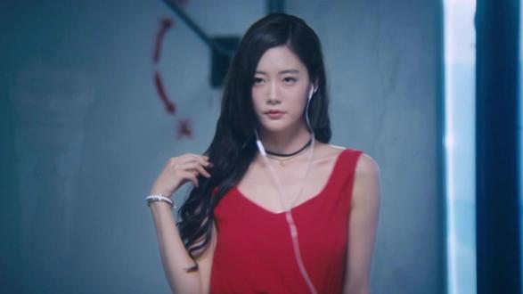 成本仅 6000 万票房狂揽 6.58 亿这幕至今无人超越 #消失的她名场面 #红装 #情圣 #电影 #电影解说