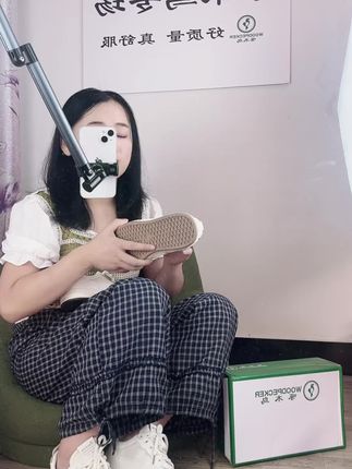 #真皮小白鞋