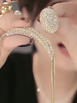 铜合金合成锆石耳饰 韩国满钻水钻耳环时尚简约百搭气质耳钉女#热门 #热门音乐🔥 #热门短剧推荐