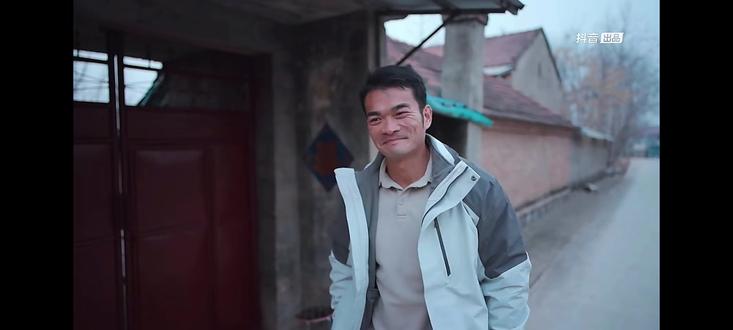 4月4日(2) 父爱无声,等了几十年终于得到了父亲的肯定#李维刚 #抖音人物故事 #父亲的爱