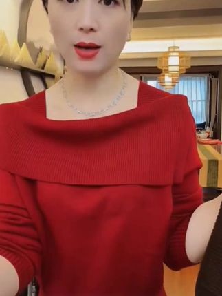 轻熟风高级感!女生红色一字领长袖羊毛针织衫 #一字领上衣 #女生时尚衣 #一字领羊毛衣 #女款长袖衫 #一字领女装