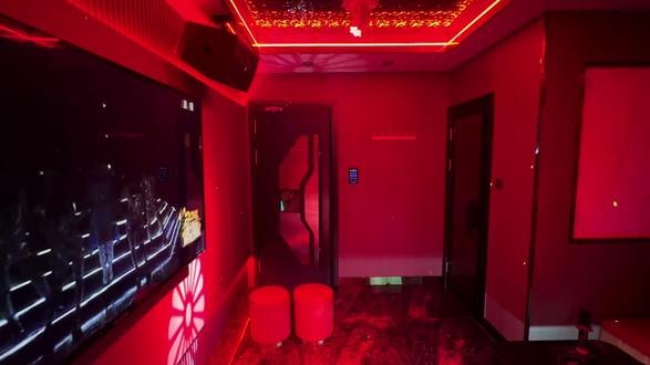 对不起老师!哈哈哈哈哈#乌兰图雅#站在草原望北京#我在草原用烂麦