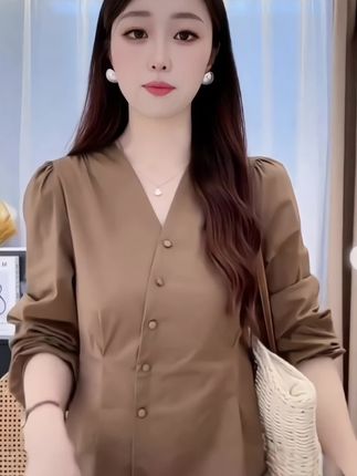 秋季新款开衫衬衫薄软高定扣子收腰女人上衣气质时尚七分袖衬衫女