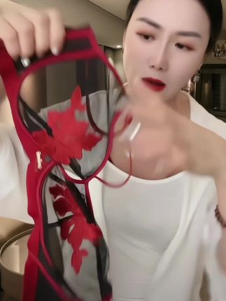 薄款收副乳防下垂软钢圈调整型内衣大胸显小性感美背文胸