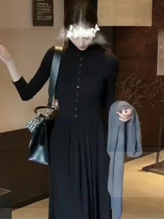 #秋季上新 #高级感穿搭 #气质轻熟风 #新款连衣裙 #时尚气质穿搭