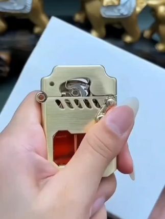 ZORRO佐罗赛博机甲透明舱打火机半自动摇臂一键弹射创意高档礼物#好物推荐🔥 #强烈推荐 #每日分享 #创意打火机 #送男友的礼物