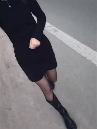 #辣妹穿搭 #气质女神穿搭 #女人味穿搭 #黑色高级感穿搭 #好身材好气质