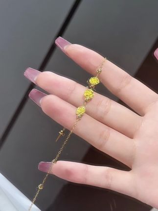 七夕送她玫瑰金手链,转运爱情 luck来敲门! 想买礼物却没合适选择?这款寓意美好的饰品别错过!#黄金#黄金首饰#足金#黄金转运珠#拿捏七夕仪式感的心动珠宝饰品
