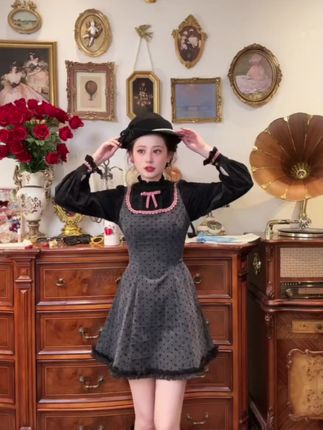 对于那种走少女风的姐妹,简直是绝杀,实在是太减龄太可爱了🥰对于胯宽腿粗屁股大的宝宝也非常友好,喜欢的宝子赶紧入#强烈推荐 #穿搭分享 #新款连衣裙 #甜美穿搭 #今天穿什么