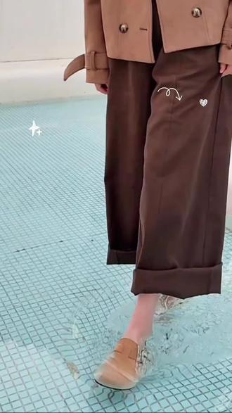 勃肯鞋避雷!告别水渍发硬还得是升级款防水勃肯鞋,下雨下雪都能穿,日常打理更轻松!#勃肯鞋穿搭 #防水勃肯鞋 #加绒勃肯鞋 #增高鞋 #小个子穿搭