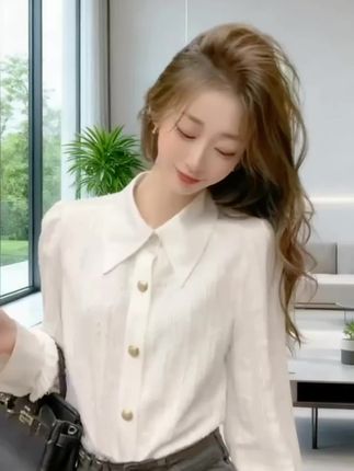 2025年秋季新款设计感百搭气质上衣气质加绒翻领长袖衬衫女秋冬装#优雅气质 #减龄显瘦穿搭 #回头率爆棚 #现代风格 #美出高级感