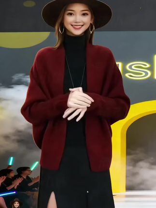#高级感穿搭 #时尚穿搭分享 #早秋新款##时尚洋气百搭 ##毛衣穿搭