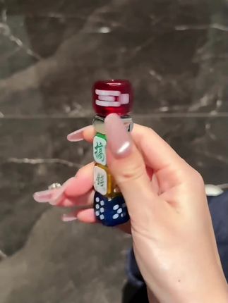 创意旋转打火机防风炫酷解压跑马灯个性便携解压高颜值送礼送男友
