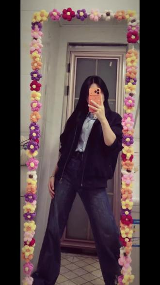 后来我什么都叫老公 天上的星星他也有办法
@一只小柚柚🥤
#黑色上衣搭配牛仔裤 #黑色系穿搭 #随意穿搭 #对镜拍