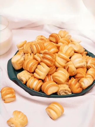 #追剧小零食 #健康零食 #烤馍#纯碱烤馍 #超便宜超划算