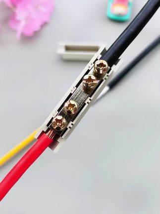 铜线和铝线连接用这个铜铝快速接线端子#铜铝过渡端子 #快速接线端子 #电工 @巨量千川