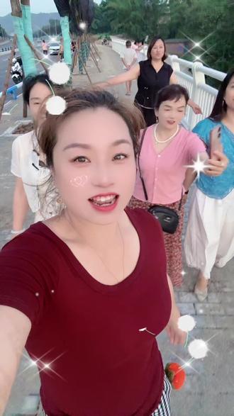 老家淇河大桥今天6月26号通车了好多人来玩