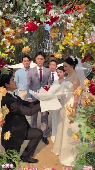 #表白 #表白失败现场 #爱情 #泰国李总表白失败,浩浩开心死了