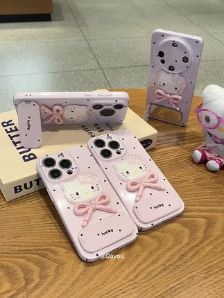 哇趣,谁能拒绝凯蒂猫和蝴蝶结🎀才是绝配好嘛!#hellokitty控 #这也太好看了 #手机壳 #这个手机壳真的长在我心巴上了