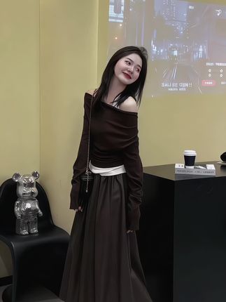 #内娱琥珀系中女的力量感#早秋高智感职场穿搭#早秋焦糖色氛围感穿搭 #早秋秀场抄作业告别路人感 #普通人不化妆也能穿出氛围感