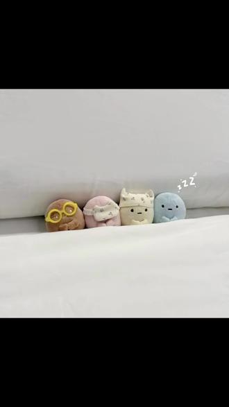 日系萌物来啦!圆滚滚的角落生物挂件谁不爱? 软fufu的角落生物圆子公仔,挂在包上超吸睛,送朋友超合适的小礼物~#毛绒玩具 #玩偶 #毛绒公仔 #挂件 #520必备送礼清单快来抄作业
