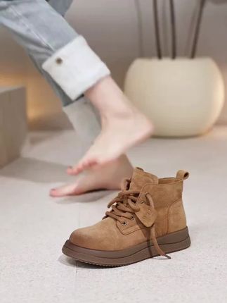 卓诗尼复古勃肯靴女2025秋季新款超好看爆款马丁靴超火配大衣短靴#潮流时尚穿搭 #款式搭配 #女鞋 #鞋子分享
