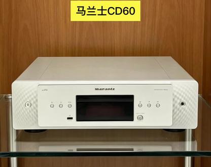 马兰士CD60发烧CD机 马兰士CD60发烧CD机
99新极品成色,一切原装,状态巅峰。
CD60经由Marantz Sound Master校声,采用最新独家的HDAM + HDAM-SA2,严选的发烧元件及双层底座。DAC解码使用ES9016K2M晶片,并设有2组的MMDF(Marantz Musical Digital Filtering)数位滤波。Marantz CD60本体采用此系列的重本设计,顶盖为不锈钢,前方面板为全铝合金,双层底座及镀纯铜之螺丝(优化接地效果)。内部线路采用严选的元件,线路分区包括超规格之电源区(数位与类比独立)、线路主板、输出驱动级(采用HDAM ver.2, Hyper Dynamic Amplifier Module)、类比滤波(采用HDAM ver.2)、DAC转换、耳扩(采用HDAM-SA2)及CD读取系统。CD 60采用的电容为Marantz向ELAN特别订制的,并加上特殊黏胶以避免有微小震动产生。为了提升声音表现,Marantz不像传统的作法在电源部份降压以节省成本,CD60将原本12V的电压增加到15V,如此一来有更多的运作空间,降低了失真与底噪,声音更为透明,动态更好,S/N讯噪比整个提升。主要的DAC解码晶片与MODEL 40n一样,采用发烧等级的ES9016K2M。
Marantz CD60 CD唱盘
支援光碟: CD / CD-R / CD-RW (MP3, WMA)
USB-A(前面板): USB 2.0, 5V/1A, FAT16, FAT32, 可播放音乐档案
类比输出: RCA x1组
数位输出: RCA同轴 x1, 光纤 x1
频率响应: USB DSD:2Hz – 50kHz (-3dB), USB PCM:2Hz – 50kHz (-1.5dB),CD:2Hz – 20kHz
谐波失真: USB DSD :0.0006%, USB PCM 24bit: 0.0005%, CD: 0.0015%
讯噪比: USB DSD: 110dB, USB PCM 24bit: 118dB, CD: 118dB
动态范围: USB DSD: 110dB, USB PCM 24bit: 118dB, CD: 101dB
消耗功率: 38W, 0.3W(待机)
尺寸: 442 × 129 × 396mm
重量: 7.5Kg