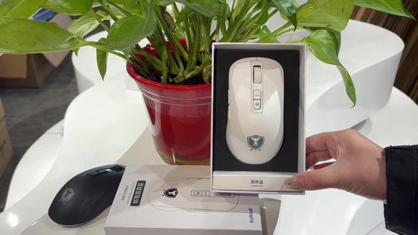 我不允许你还不会用AI鼠标办公,快来看看这款#语音鼠标#智能办公#鼠标#数码好物推荐#无线鼠标