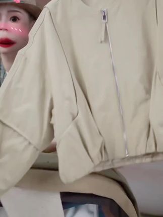短款外套女春季新款2025年流行薄款超好看棒球服休闲百搭夹克上衣#春秋新款 #休闲百搭 #女装穿搭 #日常分享 #每日分享 @DOU+上热门 @巨量千川