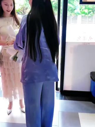 沈巍老师精彩分享(沈巍老师同行阿旺阿宝明明东哥刘辛青青文迪南京行)#上海沈巍#风情晓晓#雪之浪分享!! #上海沈巍