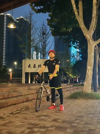 三十五年前我来过这里,等待火起的站台。#爱生活爱骑行 #纪录美好生活 #双轮驱动bike