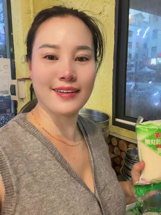 老乡们想吃贵州安龙粑粑,点进去下单就可以了。