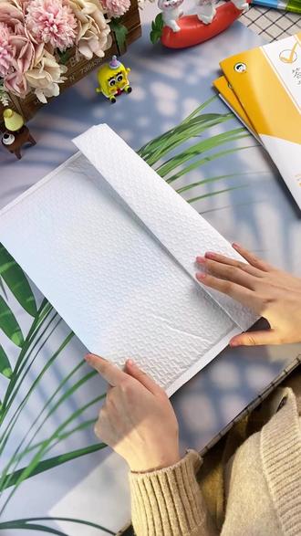 #六年级下学期 这个寒假如何夯实基础呢?推荐 #53天天练 同步人教版课本内容,每个课时预习,复习,单元,章节需要做什么都给你规划的十分细致,内容全彩页印刷,大字护眼,重点是不懂的孩子可以扫码看视频,孩子自己就可以自学,这个寒假家长给孩子准备一套稳稳夯实基础!#小学寒假预习 #小学语文 #六年级语文 #课堂练习 #家长收藏孩子受益