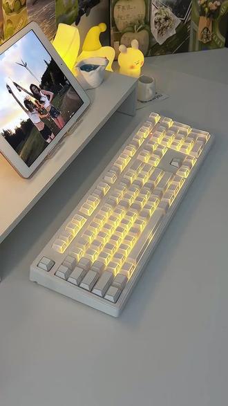 赶紧给你的机械键盘更换这套折影立体键帽吧 #折影之光 #立体键帽 #前行者