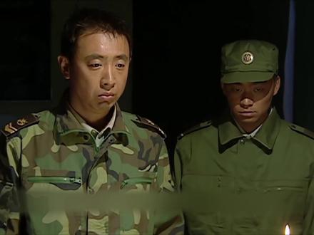 许三多是五班最勤快的 #士兵突击