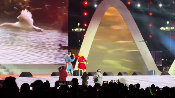 #宣恩 印小天、李德戈景