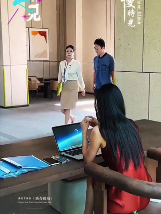 #张予曦毕雯珺真拍了红裙抱 #张予曦的定妆魔法 #深情眼 #毕雯珺 #张予曦毕雯珺