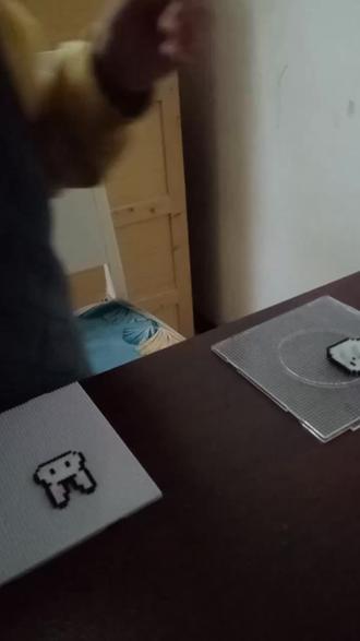 费了九牛二虎之力,把小兔子给弄好了😊😊😊#拼豆#拼豆豆手工