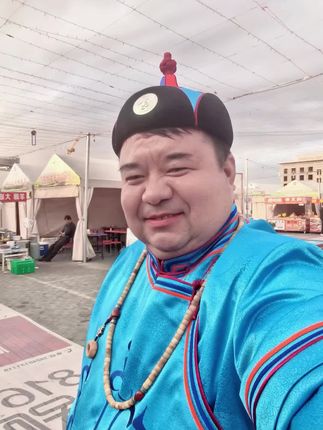 您好,感谢您分享这个信息。"毕哥蒙古烧烤欢迎各位" 似乎是某个餐厅或者活动的欢迎词。如果您想了解关于“毕哥蒙古烧烤”的更多信息,我建议您直接联系相关的餐厅或者搜索网络。如果您有任何其他问题或者需要帮助,请告诉我!
