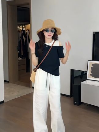 韩版小众#洋气百搭#露肩设计感#短袖T恤#夏日穿搭 #女装穿搭