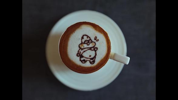 随缘拉花2/7
#海绵宝宝 #派大星 #咖啡拉花 #日常瞎画 #沉浸式做咖啡