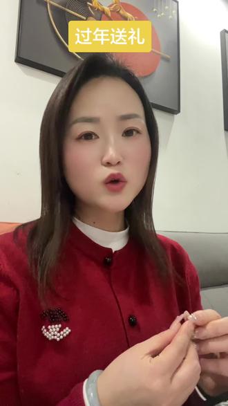 过年送礼你们都是送什么?我觉得送米油鸡蛋这些最适用,还不浪费#过年送什么礼物好 #走亲戚 #年货 #过年送礼