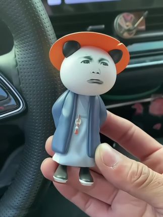 哇哇!这么便宜的虾仁套装必须来一套!太有趣了车里家里都摆上!好朋友给我安排一个#虾仁手办#车载摆件 #创作灵感#创意摆件 #也太可爱了吧