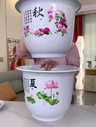 超高颜值又厚实的大花盆,特别抗摔耐造。不怕风吹雨淋#花盆 #塑料花盆 #超大花盆 #养花种树