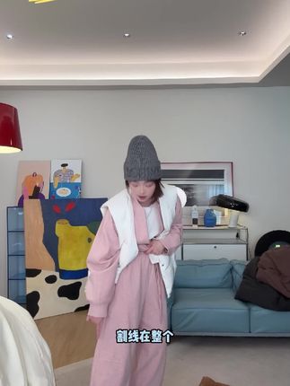 胶囊系列新作!半拉链设计+立体裤型,松紧腰身自由切换,潮酷出街。#微胖女孩#显瘦穿搭#时尚休闲