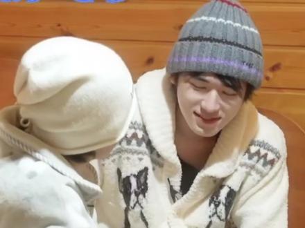 疑似亚轩向真源表白被拒,真的真的真的#宋亚轩 #张真源 #源轩轩源 #当张真源拒绝了宋亚轩的表白