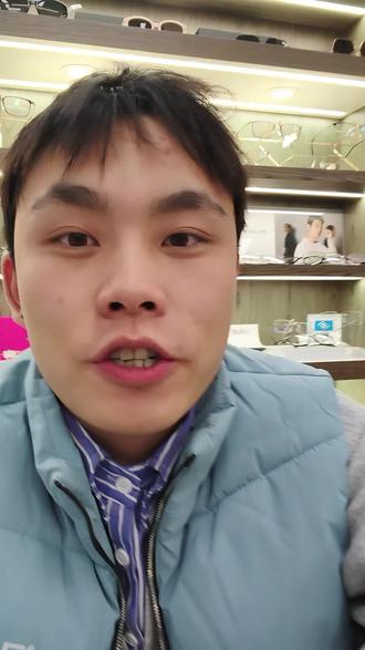 虽然鱼肉并不能明目但我们多吃也是有益的哦😍#眼镜店 #近视 #知识分享