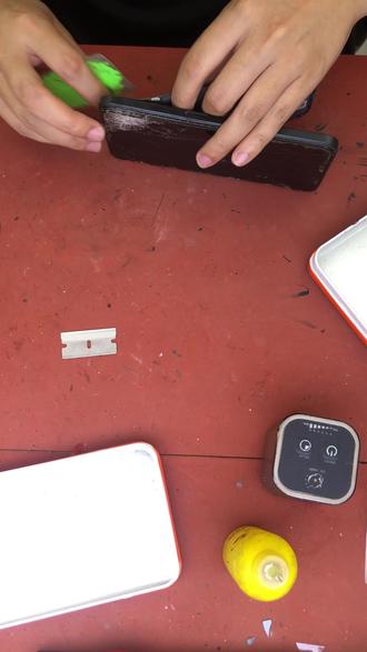 真我手机换屏 #世纪威锋 #手机维修 #手机换屏